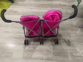 Dvojkočárek pro panenky