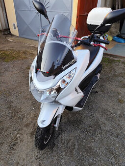 Prodej Honda PCX125, 2013