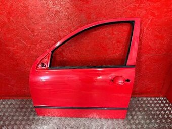 LEVÉ PŘEDNÍ DVEŘE ŠKODA FABIA 1 ČERVENÉ