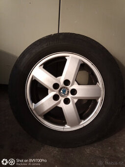 SADA ALU DISKŮ S LETNÍMI PNEUMATIKAMI