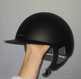 Jezdecká helma- vel.S/M