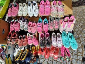 Dívčí obuv