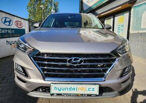 Hyundai Tucson 1.6.-NÍZKÉ KM-ZÁRUKA-KAMERA