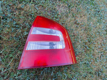 Pravé zadní světlo-originál Škoda Octavia 2