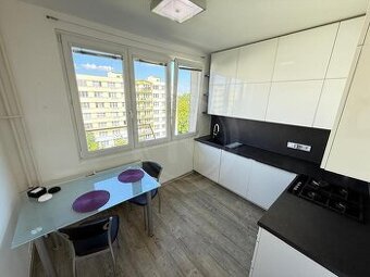 PRODEJ PANELOVÉHO BYTU 2+1, PLZEŇSKÁ, ČESKÉ BUDĚJOVICE