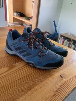 Outdoorové boty Adidas TERREX