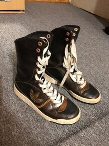 Adidas kolekce Respect me