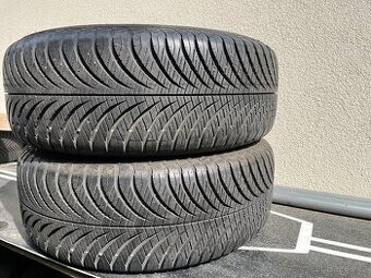 Pneumatiky Good Year Vector 4 Seasons 215/60R16 95V