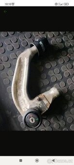 Audi A4 B6 koupím závěsné zařízení