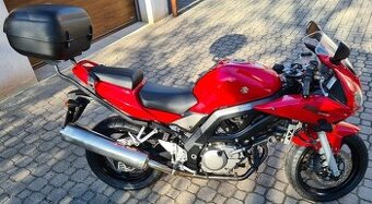Suzuki SV650S