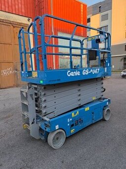 el. nůžková plošina Genie GS-4047 ( 685mth)