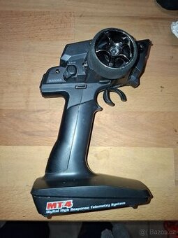 Prodám Sanwu mt4 a vysílačku Traxxas