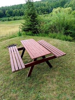 Zahradni set - stul s lavici