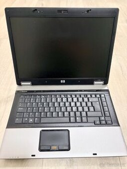 HP 6730b Core2Duo P8700, 3GB RAM, 320GB