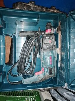 Bourací kladivo a vrtačka