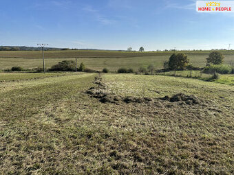 prodej st. pozemků 1.244 a 1.363 m2, Černé Voděrady, Praha -