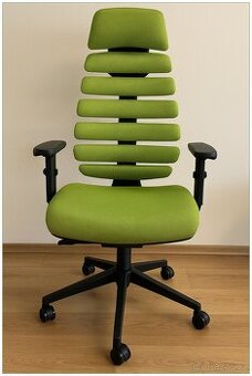 Prodám nerozbalenou židle s opěrkou hlavy