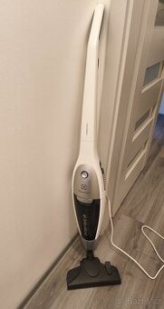 Tyčový vysavač Electrolux