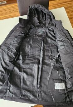 Dětský zimní černý kabát vel.140