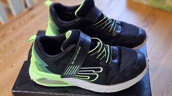 Dětské boty Skechers vel.33