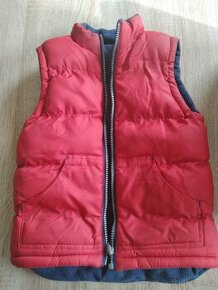 Teplá oboustranná vesta vel.110/116