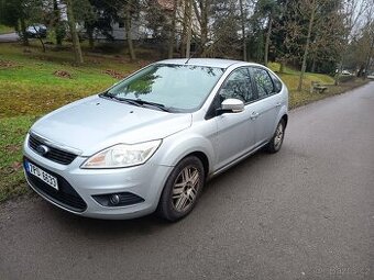 Focus 1.6 i 74kw rok 2011