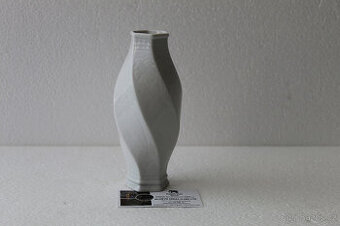 Střední tvarovaná váza - Royal Dux