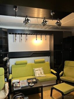 Obývací pokoj včetně posuvných dveří