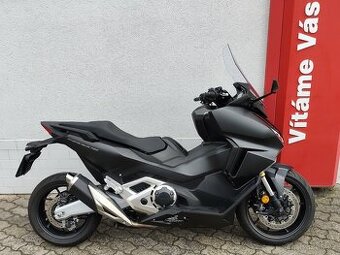HONDA NSS750 Forza 2023 ČR, 9250 km