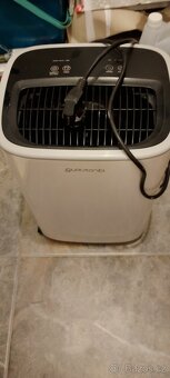 Domácí odvlhčovač