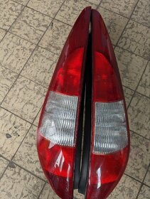 Ford Mondeo zadní světla