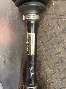 Vw T5 poloosy na 6 kvalt