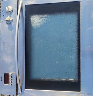 Vestavná trouba Mora