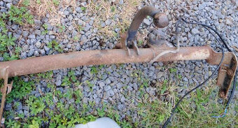 TAŽNÉ -ZÁVES ŠKODA FELICIA KRATKÁ CENA 1000K