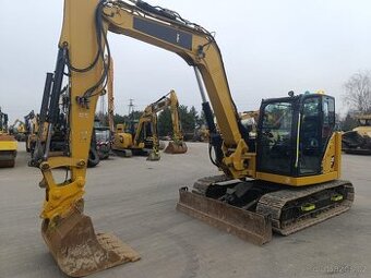 Pásový minibagr CAT 308 ČR