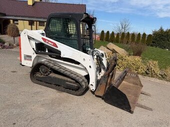 Pasovy smykovy Bobcat T450 2019 rok