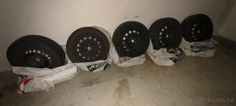 Letní pneu 205x55xR16 na plech discích 5x112x57.12