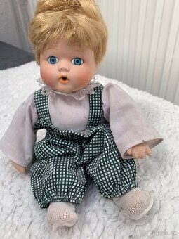 Prodám panenku s porcelánovou hlavou