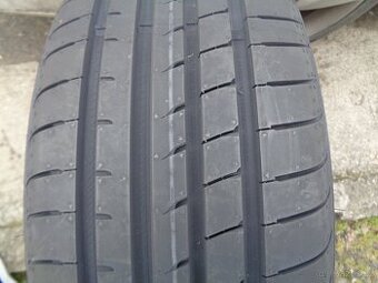 215 45 18 letní nové 4 kusy pneu 215/45 r18 Goodyear
