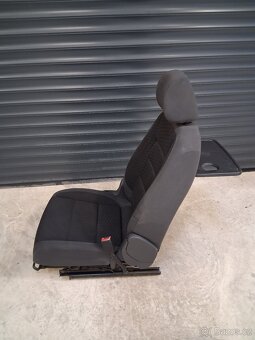 VW Touran sedadlo spolujezdce - 1