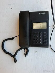 STARÝ TELEFON.