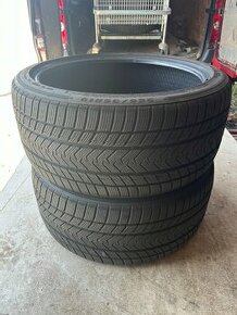 Zimní pneu 225/40 R19 93V XL - 1