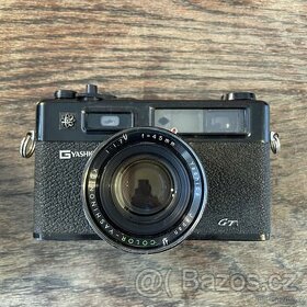 Yashica Electro 35 Yashinon DX 45mm 1:1,7 - 1