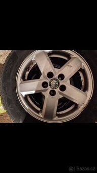Letní pneu 195/65 r15