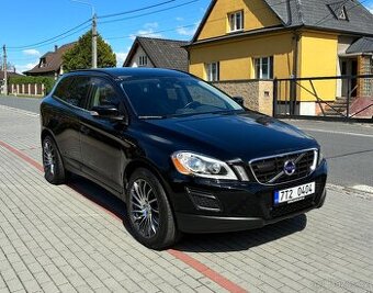 VOLVO XC60 2,4D 4x4 AWD, AUT., 143 kW