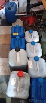 Prodám čistý hydraulický olej