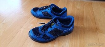 Dětské sportovní boty (tenisky) Quechua, vel. 35