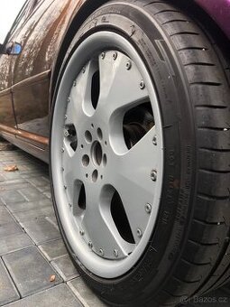 Alu kola MAM 5x100 R18 s letním pneu 225/40