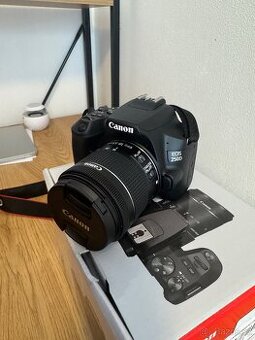 Canon EOS 250D