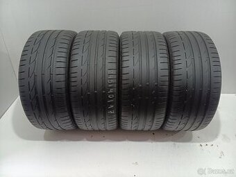 Letní pneu 245/40/17 Bridgestone